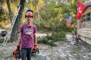 Mario Tscharner vor seinem Swiss American Cabin