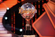 Der "Let´s Dance" -Siegerpokal.