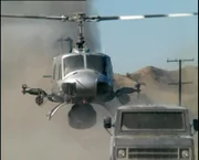 Murdock wird von den drei Woods-Brüdern entführt und gezwungen, einen sowjetischen Hightech-Kampfhubschrauber für sie zu stehlen. Doch das genügt den Gaunern noch nicht – Murdock soll den Helikopter auch bei einem Überfall auf einen Geldtransporter steuern.