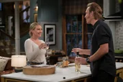 Sophie (Hilary Duff, l.); Robert (John Corbett, r.)