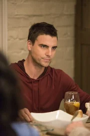 Was hält Tommy Rizzoli (Colin Egglesfield) davon, dass sein Vater plötzlich wieder da ist, nachdem er sich ein Jahr nicht bei seiner Familie gemeldet hat?