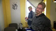 David und Freundin Angela müssen das Chaos in Ordnung bringen, das Nick hinterlassen hat.