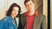 Claire (Lisa Chappell) und Peter (Rodger Corser)