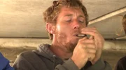 Ein Crack-Raucher