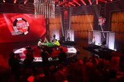 (v.l.n.r.) Daniel Boschmann; Valentina Pahde; Andreas Ehrlich; Cheyenne Pahde; Dagi Bee; Roman Lochmann; Christian Ehrlich; Leni Marie Ochmanczyk; Heiko Lochmann