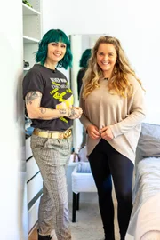 Isabella Franke (l.); Janina (r.)