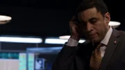 Harold Cooper (Harry Lennix)