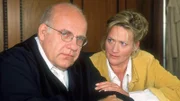 Rita (Gaby Köster) versucht Richter Koss (Jochen Senf) davon zu überzeugen, dass die Angeklagte unschuldig ist. Leider hat sie keine Beweise, sondern nur ihren gesunden Menschenverstand.