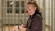 Miriam (Marie Rönnebeck) fühlt sich durch all den Trubel in ihrer Fluchtvorbereitung gestört. Zudem hat Ginger hat nicht nur im übertragenen Sinne ein Auge auf sie geworfen. Wird Miriam die Flucht dennoch gelingen?