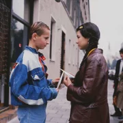 Berti (Andreas Zappe) und Nese Öz (Gupse Özkan).