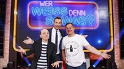 Moderator Kai Pflaume und seine Rateteam-Kapitäne Bernhard Hoëcker und Elton.