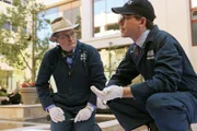 Bei den Ermittlungen in einem neuen Fall: Jimmy (Brian Dietzen, r.) und Ducky (David McCallum, l.) ...