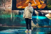 Musiker Isaak stellt den Kandidaten der "Terra X-Show Kids" knifflige Fragen zum Thema Höhlentiere.