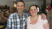 Hausflohmarkt_v.li. Mauro Corradino (Mod.) mit Mirja SassenhagenHausflohmarkt_v.li. Mauro Corradino (Mod.) mit Mirja Sassenhagen