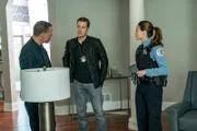 V.l.: Hank Voight (Jason Beghe), Jay Halstead (Jesse Lee Soffer), Kim Burgess (Marina Squerciati)