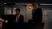 Aram Mojtabai (Amir Arison, l.) und Harold Cooper (Harry Lennix, r.)