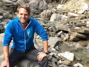 Wildniscoach Tobi weiß, was man zum Überleben braucht.