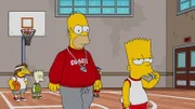 Der Ruhm als Basketballspieler steigt Bart (r.) ganz schön zu Kopf, was auch sein Vater Homer (l.) zu spüren bekommt ...