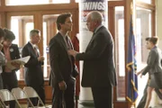 Neal Caffrey (Matt Bomer, li.) und Reggie Mayfield (Michael Mulheren)