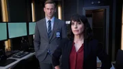 Tracy Crane (Eric Johnson) und Robin Larkin (Constance Zimmer)