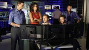 Von links: Detective Mac Taylor (Gary Sinise), Detective Stella Bonasera (Melina Kanakaredes), Adam Ross (A.J. Buckley), Detective Danny Messer (Carmine Giovinazzo) und Dr. Sheldon Hawkes (Hill Harper)