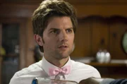 Henry Pollard (Adam Scott)