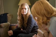 Camille Preaker (Amy Adams)