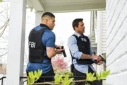 Special Agent Ivan Ortiz (Miguel Gomez, l.); Supervisory Special Agent Remy Scott (Dylan McDermott, r.)