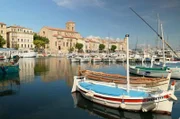 Der einminütige Stummfilm „Die Ankunft eines Zuges auf dem Bahnhof in La Ciotat“ von 1896 wurde in der südfranzösischen Stadt La Ciotat gedreht und ist ein wahres Kulturdenkmal.
