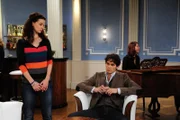 Elena (Lili Gesler, l.); Moritz (Daniel Fünffrock, r.)