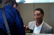 Chili (Dora Madison), Scottie Pippen (spielt sich selbst)