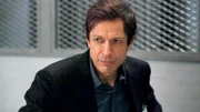 In Broad Channel wurde ein Polizist ermordet. Detective Zach Nichols (Jeff Goldblum) ermittelt.