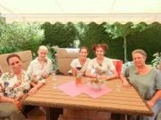 V.l.: Sanaz, Beatrix, Julia, Tessa und Susanne
