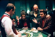 L-R: Silvio Dante (Steven Van), Christopher Moltisanti (Michael Imperioli), Tony Soprano (James Gandolfini),
