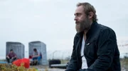 Magnus (Roland Møller) ist nach Sløborn zurückgekehrt, um ein Jugendprojekt zu starten.