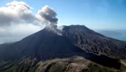 Der Vulkan Sakurajima hat im Jahr fast 800 Ausbrüche. Ständig wirft er Asche und Gestein in den Himmel.