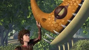 Hicks (l.) macht Garff Mut und besänftigt ihn. Der Drache ist in großer Gefahr und wurde mehrfach angegriffen.
