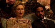 Cornelia Robertson (Juliet Rylance) und Dr. Algernon Edwards (André Holland) kennen sich seit Kindertagen. Zu einem Fest im Haus der Robertsons wird Algernon daher eingeladen.