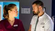 Betty (Henrike Hahn) und der neue Arzt Dr. Tarik ?ahin (Nicolas Fethi Türksever) rasseln aneinander, als dieser mit seinem eigenwilligen Verhalten wiederholt die Grenzen überschreitet.