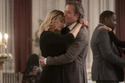 L-R: Mare Sheehan (Kate Winslet) und Richard Ryan (Guy Pearce)