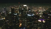 Arielle Blick auf eine Stadt bei Nacht