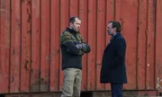 Die Stimmung zwischen den ehemaligen Partnern Andreas Seidel (Martin Lindow, l.) und Thomas Reuss (Peter Benedict, r.) ist mehr als kühl.