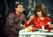 Jonathan Hart (Robert Wagner, l.); Jennifer Hart (Stefanie Powers, r.)