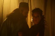 Naqia und Asarhaddon hecken einen Plan aus.