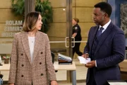 Sarah (MAYKO NGUYEN) und Donovan (KEVIN HANCHARD)