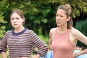 L-R: Olive (LAUREN COLLINS) and Sarah (MAYKO NGUYEN)