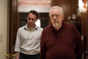 L-R: Roman Roy (Kieran Culkin) und Logan Roy (Brian Cox)