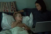 On left: Ziggy Chapman (Iain Armitage) and on right Jane Chapman (Shailene Woodley).