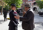 Cornelia (Juliet Rylance) sucht gemeinsam mit Speight (David Fierro) nach den Ursachen einer Typhus-Epidemie in New York.