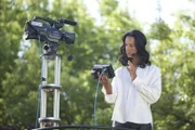 Abed (Danny Pudi) soll für Shirleys Kirche einen Internet-Werbeclip über Jesus produzieren. Doch so ganz scheint er seinen Auftrag nicht verstanden zu haben und schießt weit übers Ziel hinaus ...